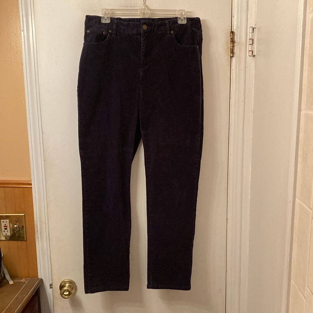 Basic Editions Black Straight Corduroy Jeans Classic Style